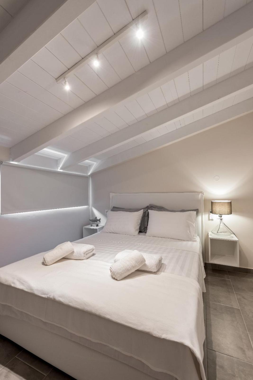 ニキアナInda Loft Lefkadaアパートメント エクステリア 写真